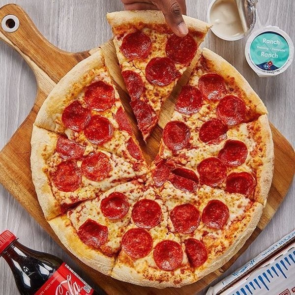 Domino's Pizza 50 Off All Pizzas with the Domino's Canada App